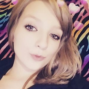 Meet your Posher, Karissa